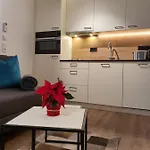 Leontina - With Air Conditioning And Summer Card 아파트 *