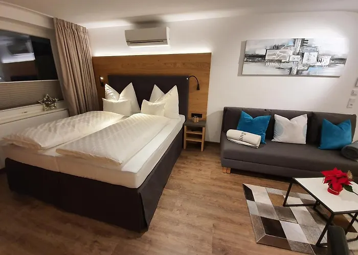 Leontina - With Air Conditioning And Summer Card *