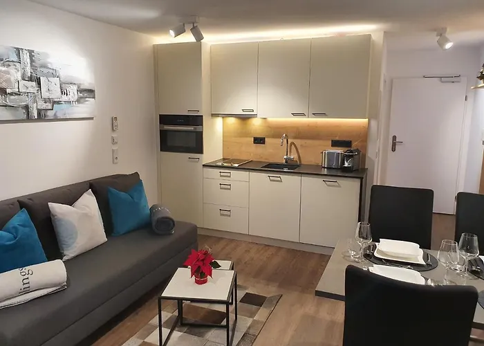 Leontina - With Air Conditioning And Summer Card *