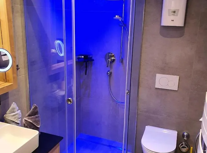 Leontina - With Air Conditioning And Summer Card Apartmán Kaprun