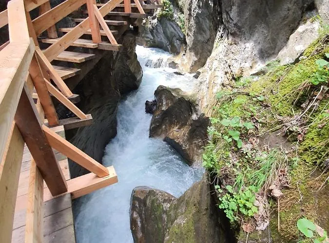 Leontina - With Air Conditioning And Summer Card Kaprun